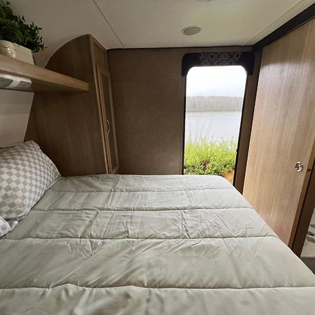 Surfside Glamping Camper Hotell Klamath Exteriör bild